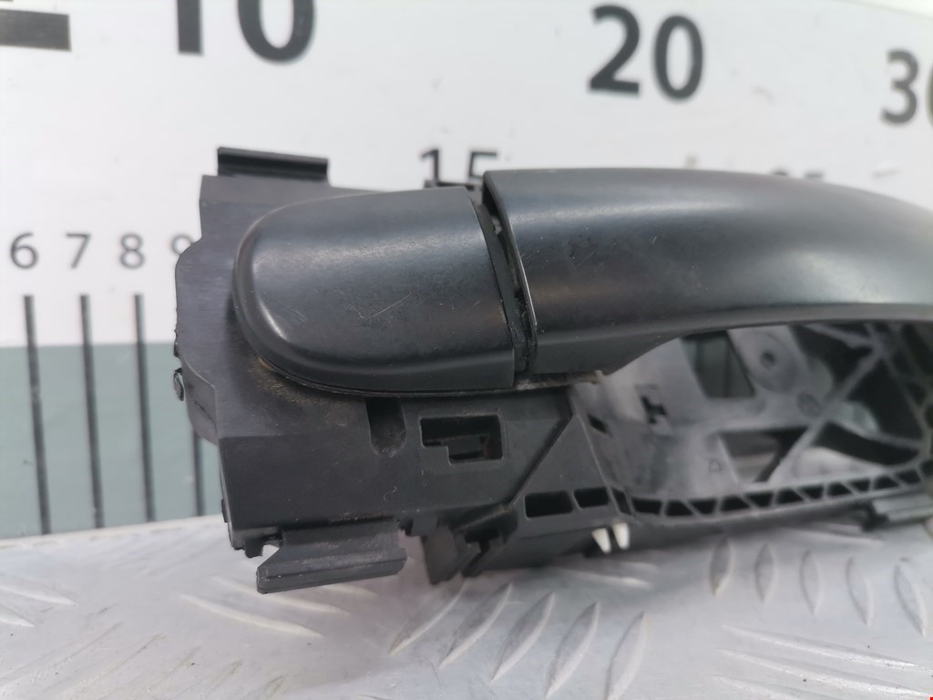 Ручка двери задней наружная правая SKODA Rapid 2012-2020