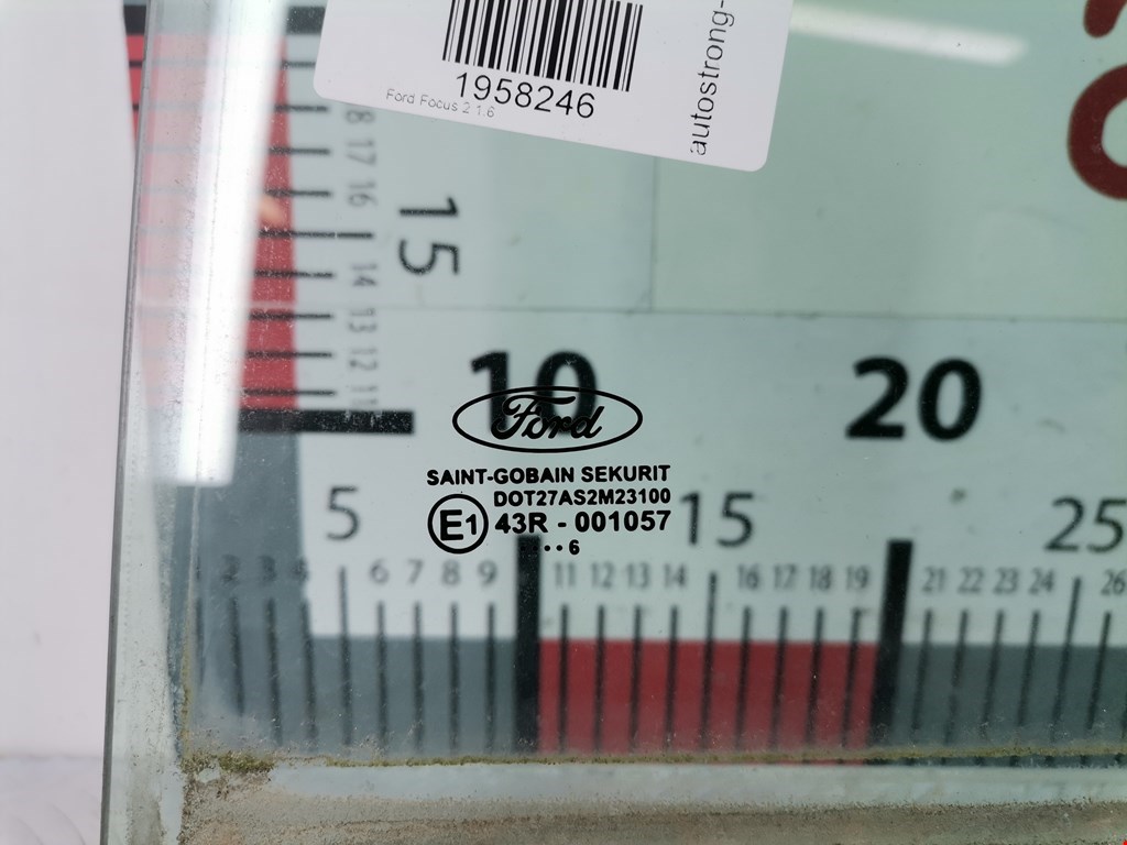 Стекло двери заднее левое FORD Focus II 2005-2011