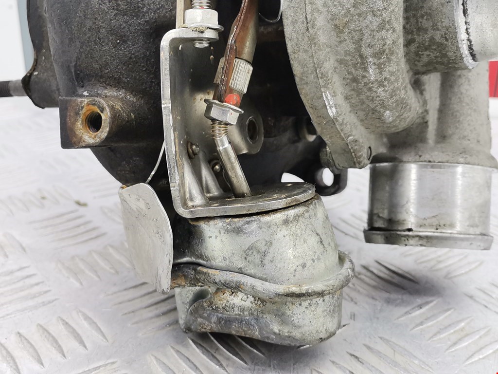 Турбина KIA Carnival II 2006-2014