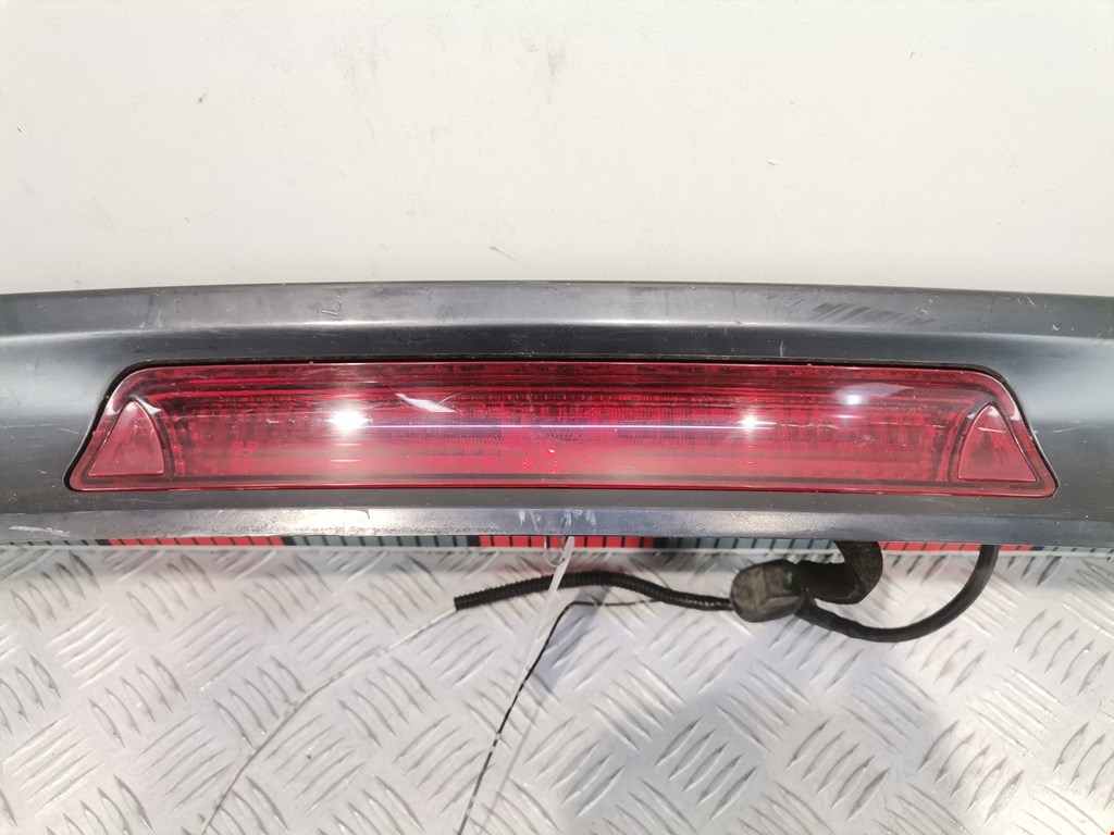 Спойлер HONDA FR-V 2004-2009