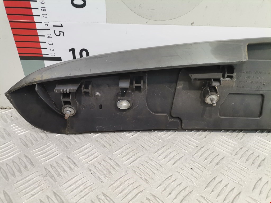 Спойлер CITROEN C4 I 2004-2014