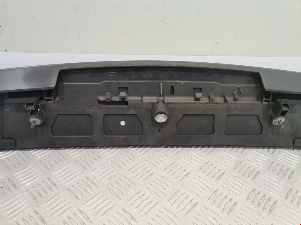 Спойлер CITROEN C4 I 2004-2014