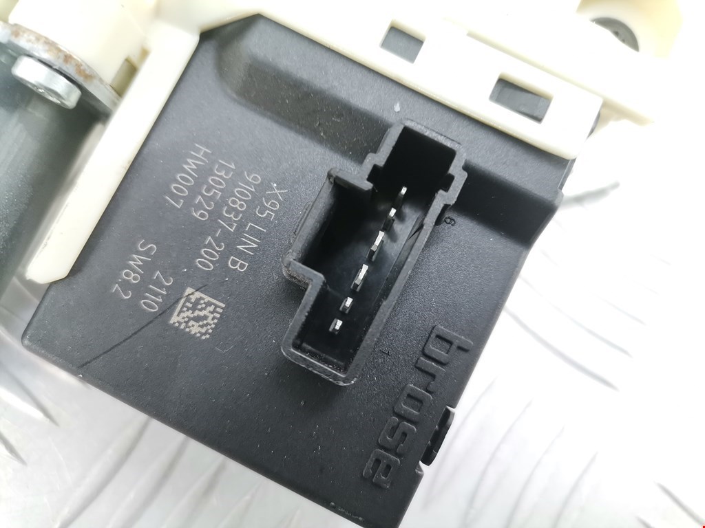 Стеклоподъемник задний правый RENAULT Megane III 2009-2016