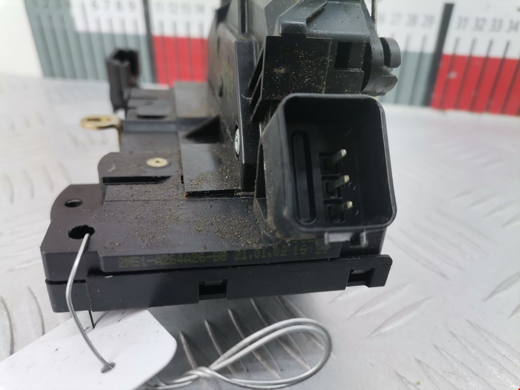 Замок двери задней правой FORD Focus I 1998-2005