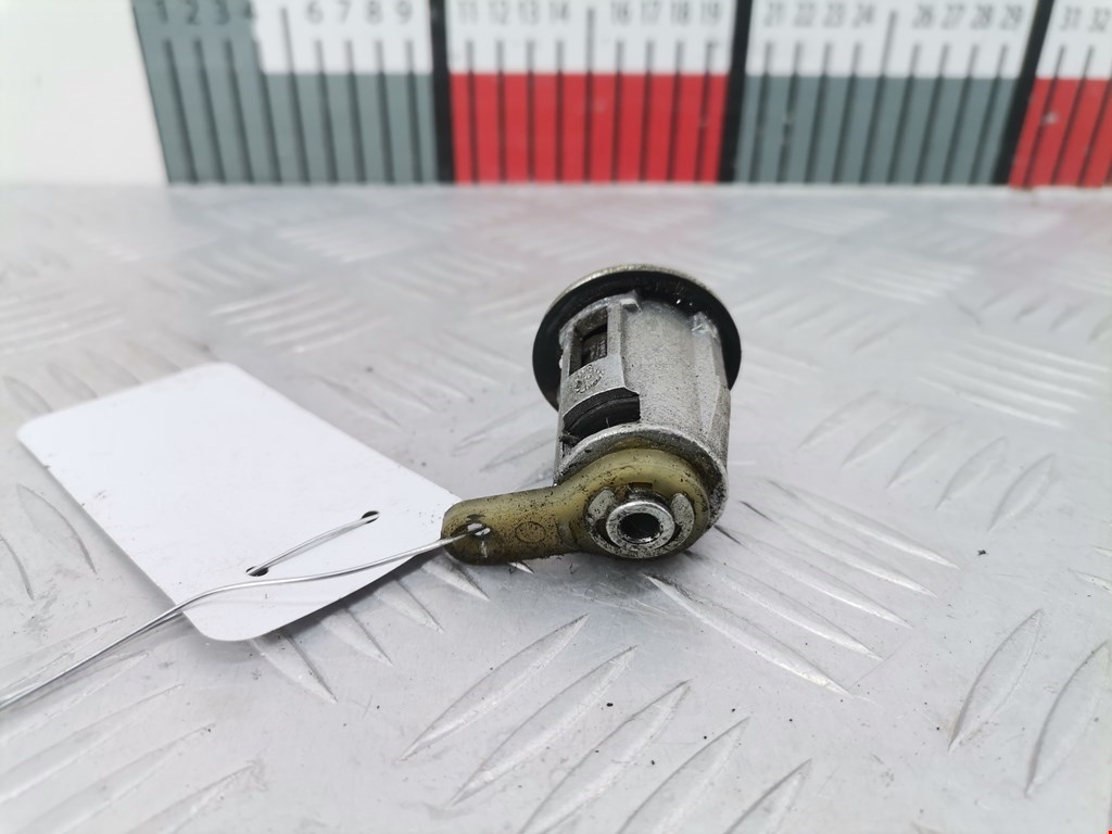 Вставка замка багажника CITROEN Berlingo 1996-2012