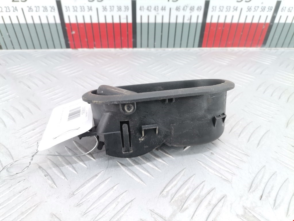 Ручка дверная передняя внутренняя левая FORD Fiesta 2001-2008