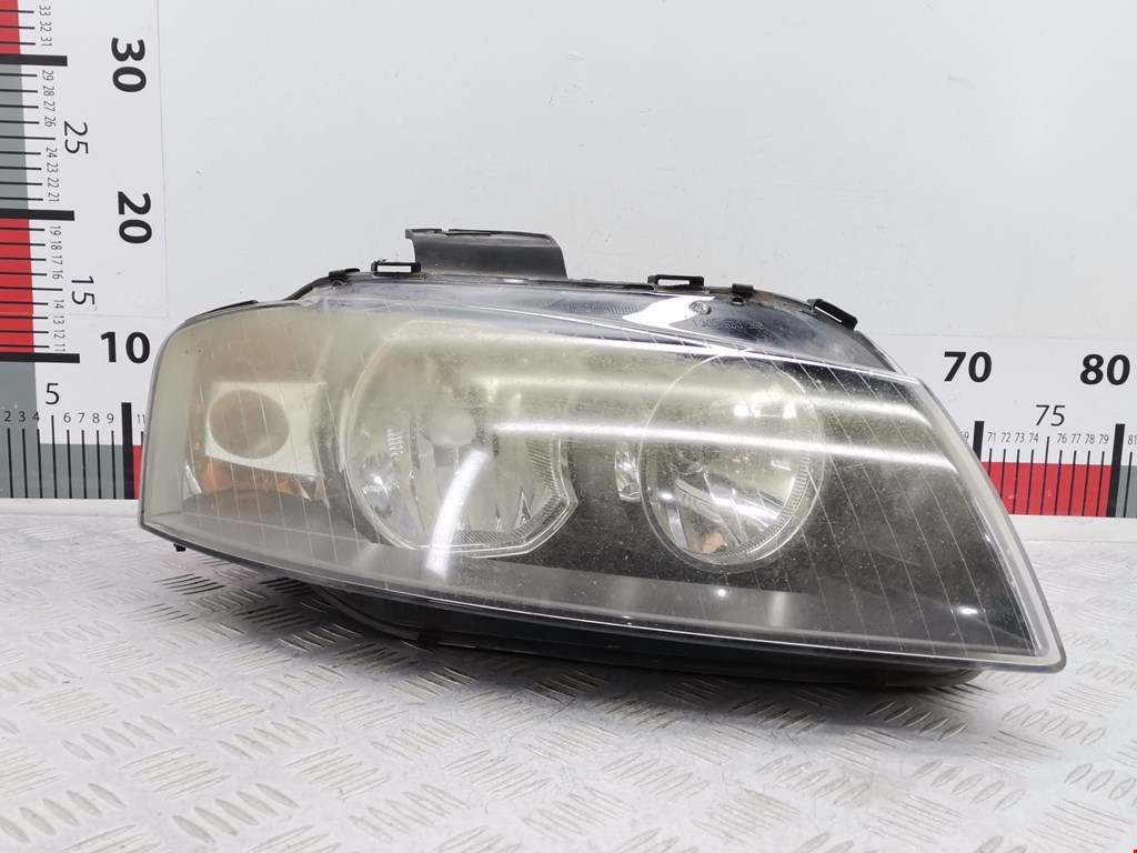 Фара правая AUDI A3 8P 2003-2013