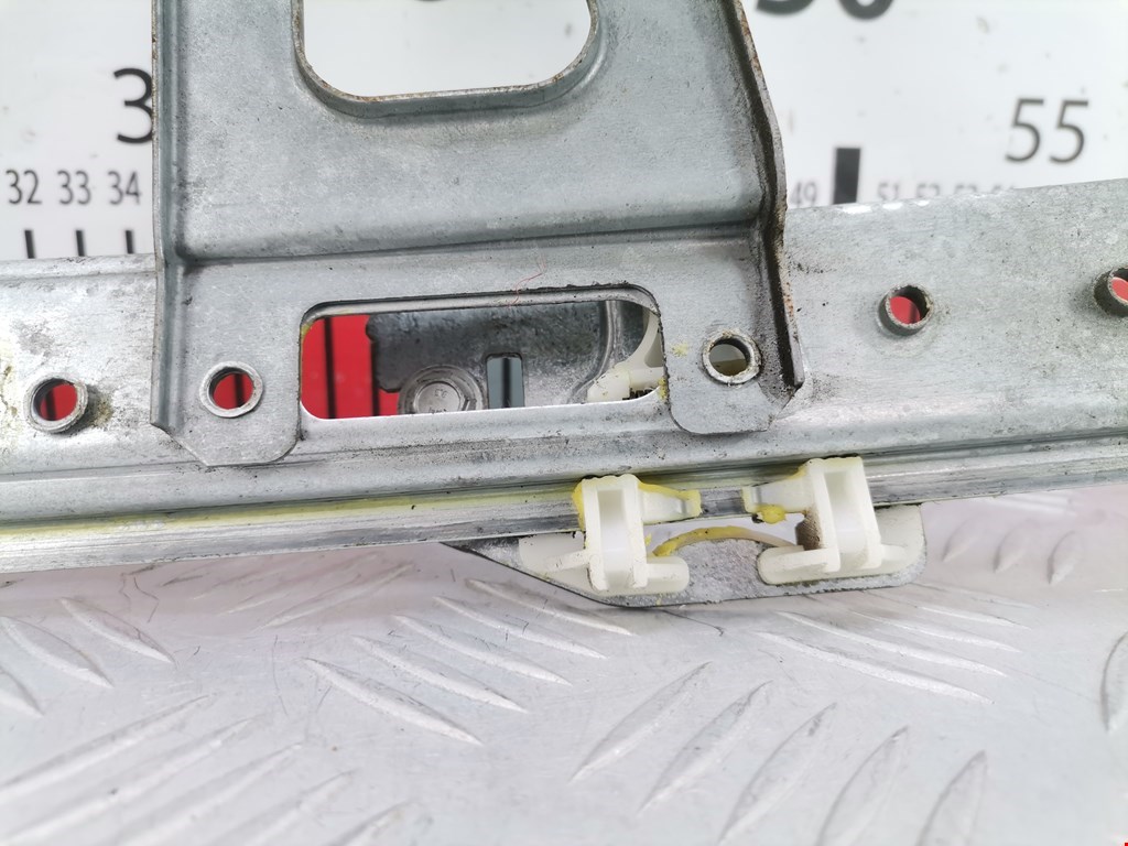 Стеклоподъемник задний левый BMW 3er E46 1998-2006