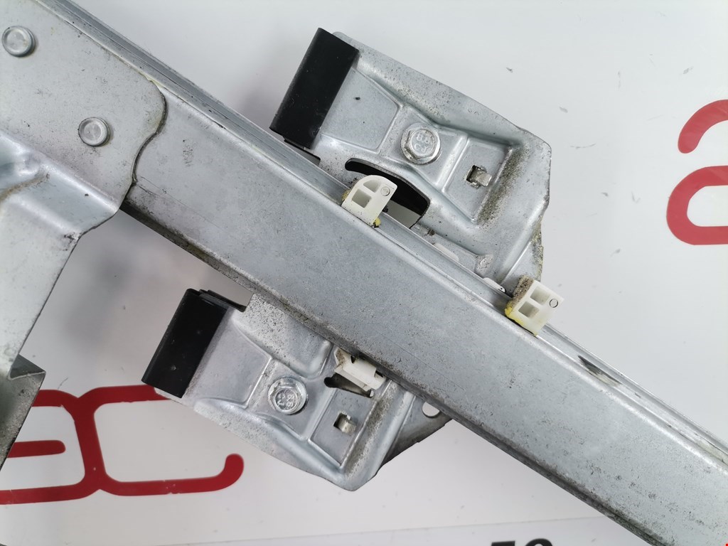 Стеклоподъемник передний правый MERCEDES-BENZ Sprinter 906 2006-2018