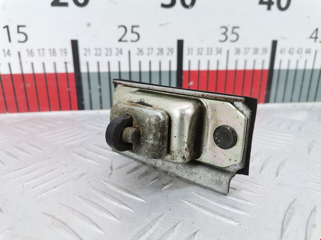 Ограничитель открывания двери MAZDA Xedos 6 1992-1999