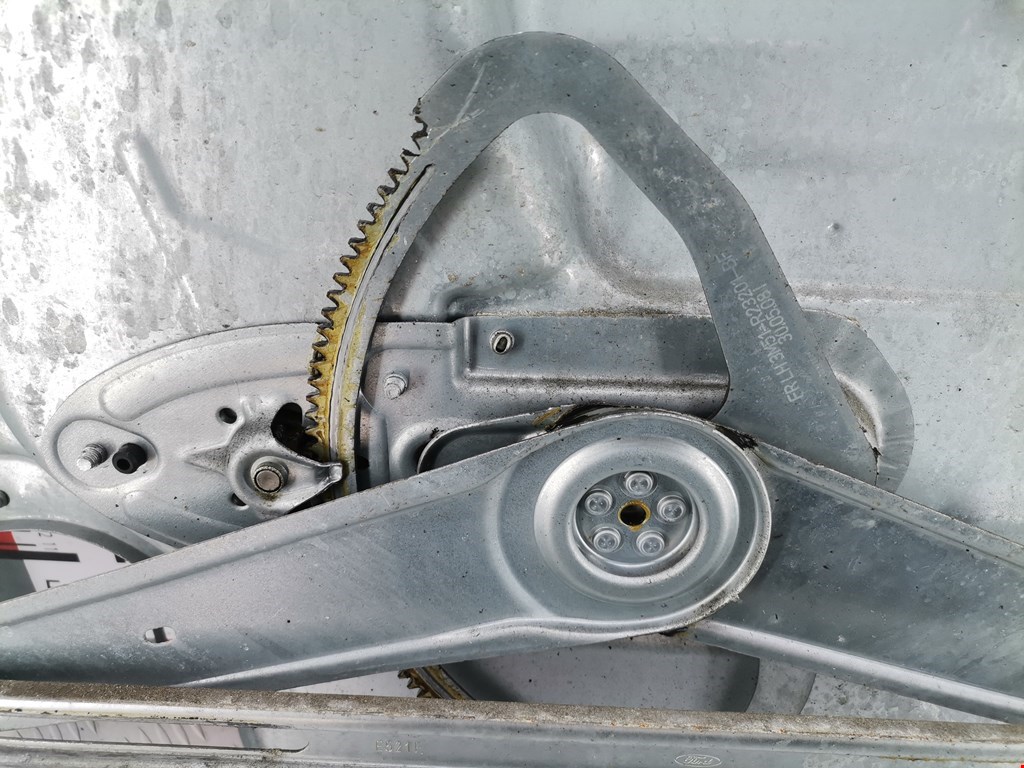 Стеклоподъемник передний левый FORD Kuga 2008-2012