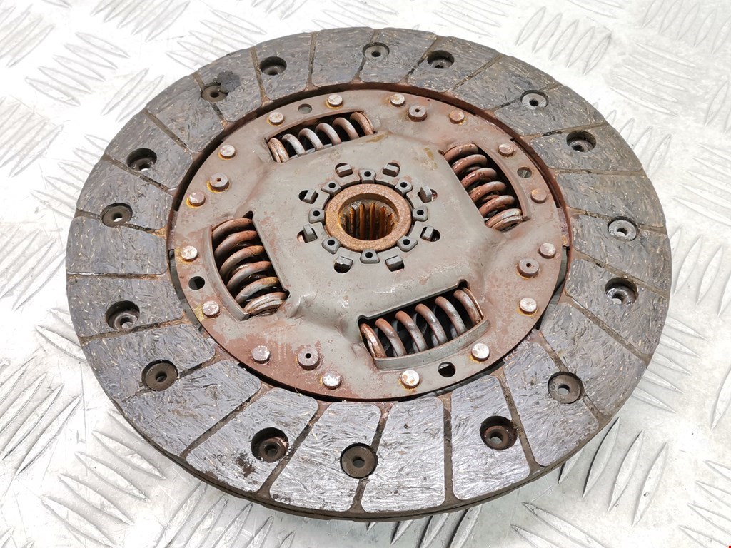 Маховик (демпфер сцепления) OPEL Corsa C 2000-2006