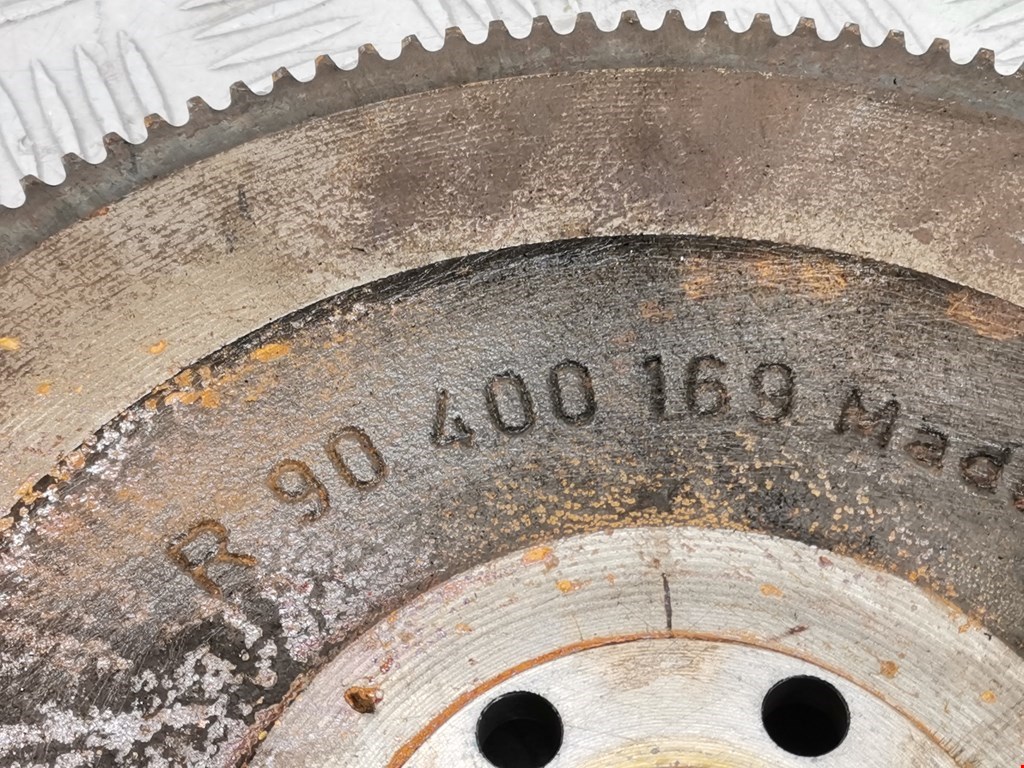 Маховик (демпфер сцепления) OPEL Corsa C 2000-2006