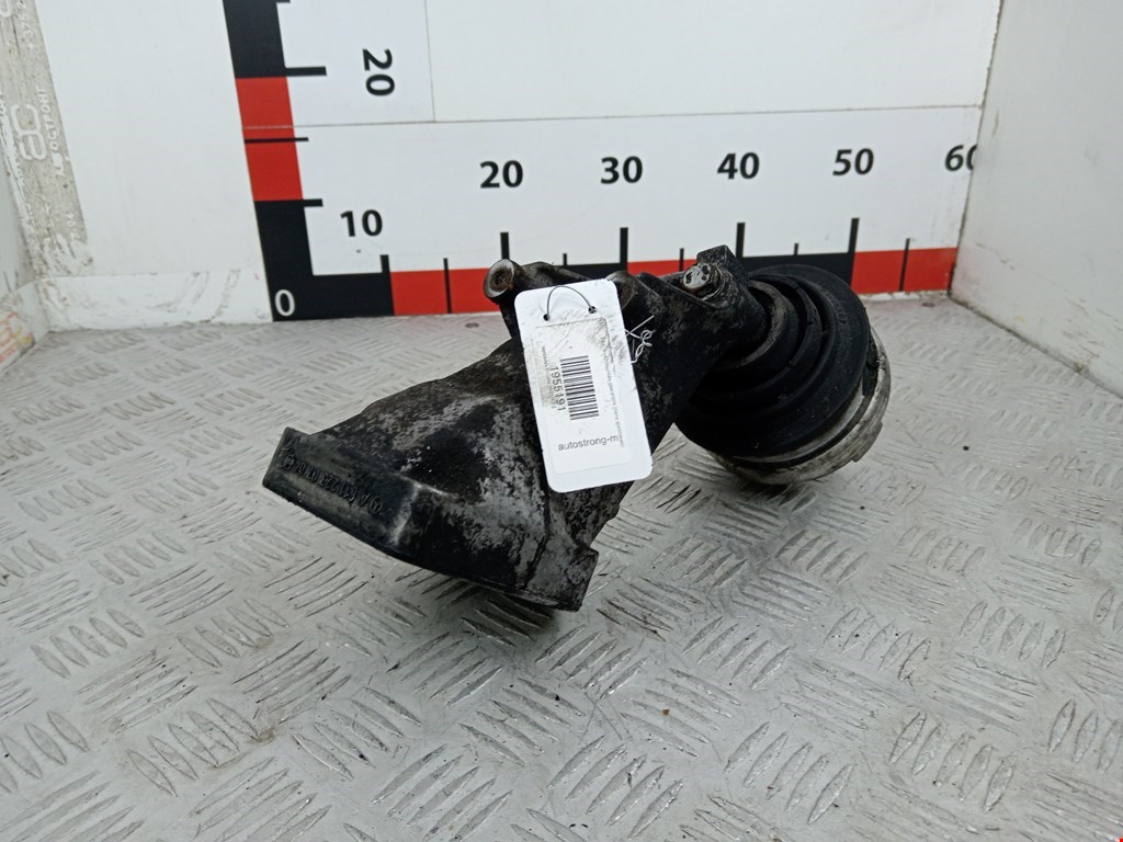 Кронштейн (крепление лапа) двигателя Mercedes E-Class (W211) (2002-2009)