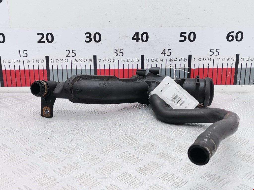 Горловина маслозаливная (залива масла) FORD Kuga 2008-2012