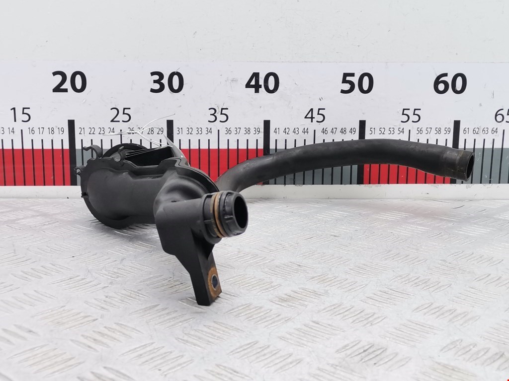 Горловина маслозаливная (залива масла) FORD Kuga 2008-2012