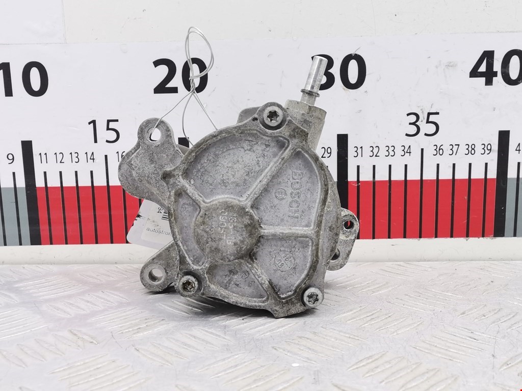 Насос вакуумный Ford Kuga 1 (2008-2012)