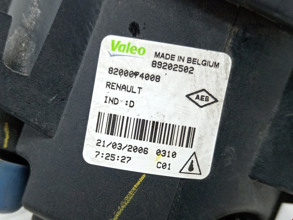 Фара противотуманная правая (ПТФ) RENAULT Laguna 2001-2007