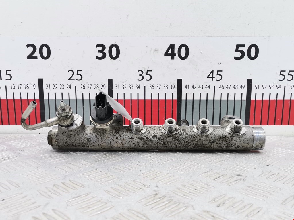 Датчик давления топлива OPEL Astra H/Family 2004-2015