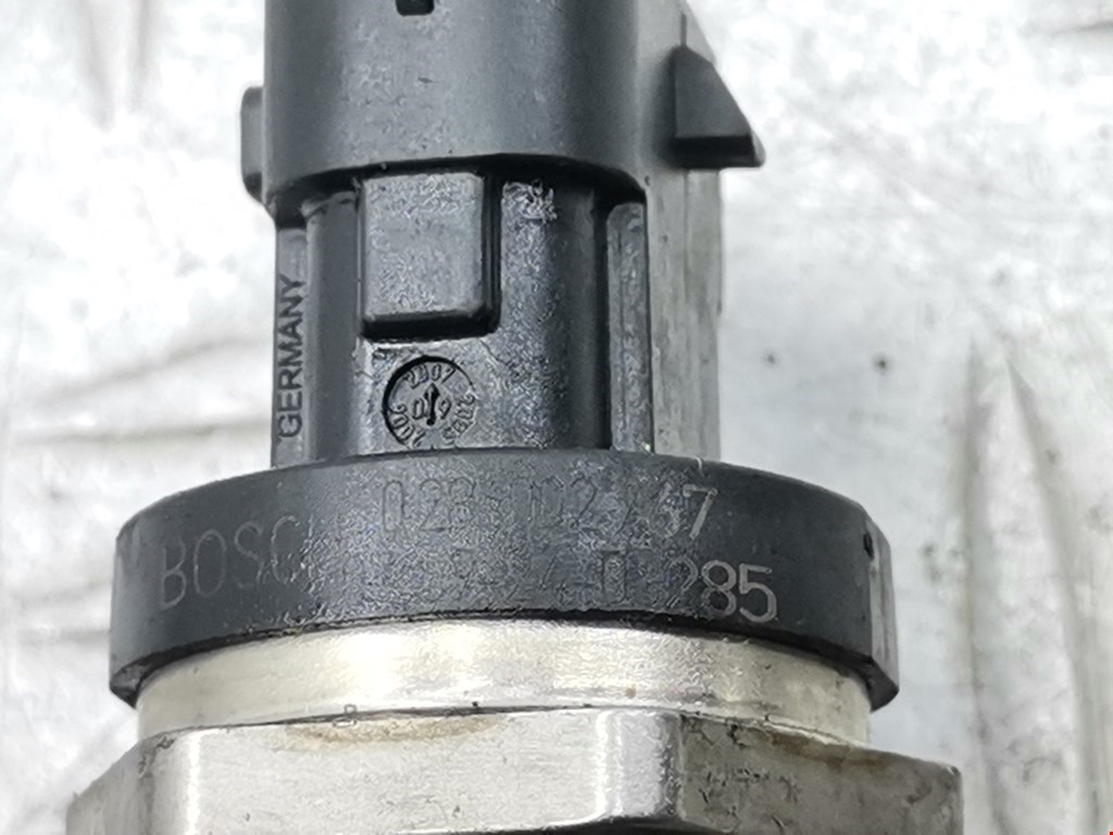 Датчик давления топлива OPEL Astra H/Family 2004-2015