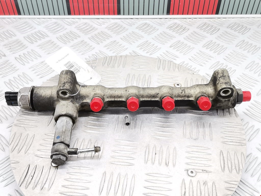 Датчик давления топлива Opel Astra H (2004-2014)