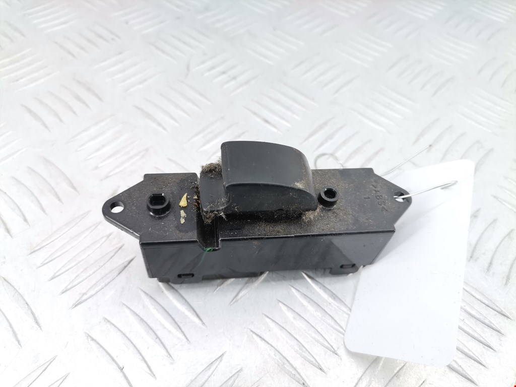 Кнопка стеклоподъемника PEUGEOT 4007 2007-2012