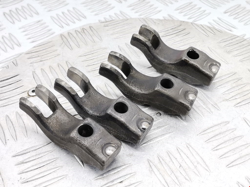 Кронштейн форсунки OPEL Astra H/Family 2004-2015