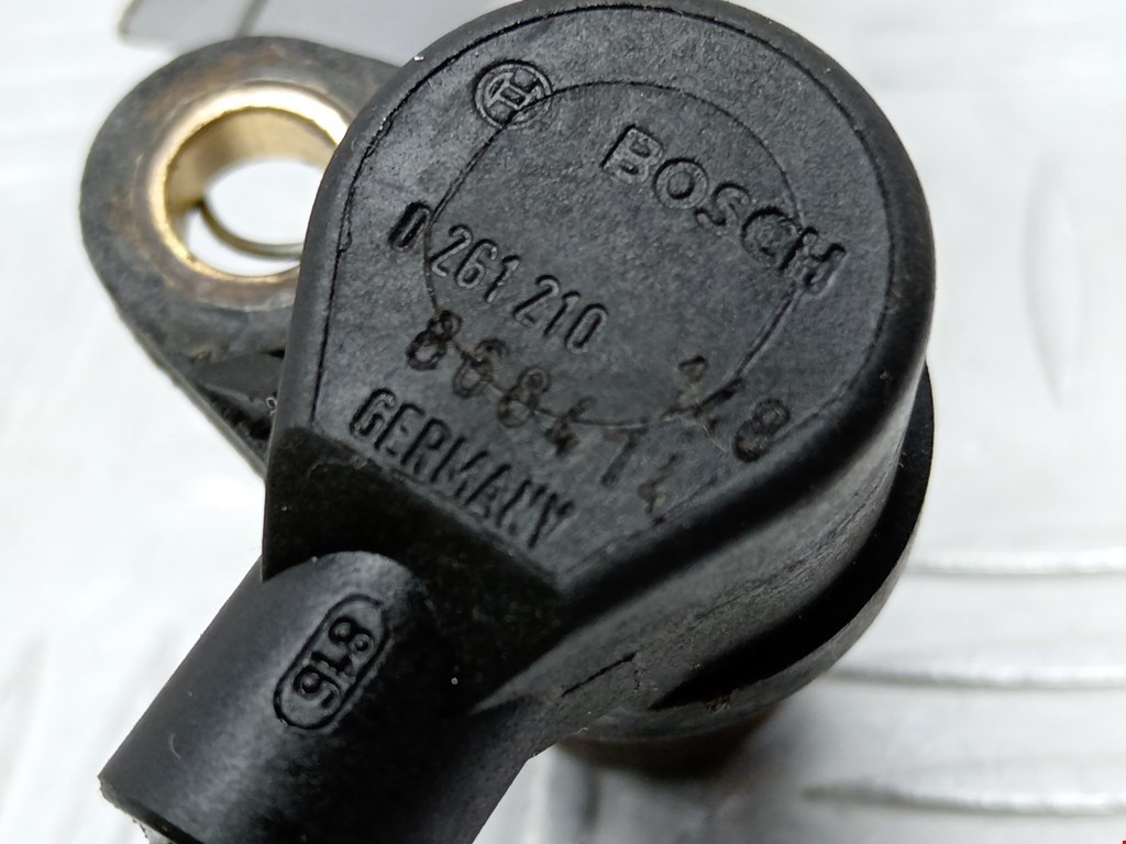Датчик положения коленвала VOLKSWAGEN Bora 1998-2005