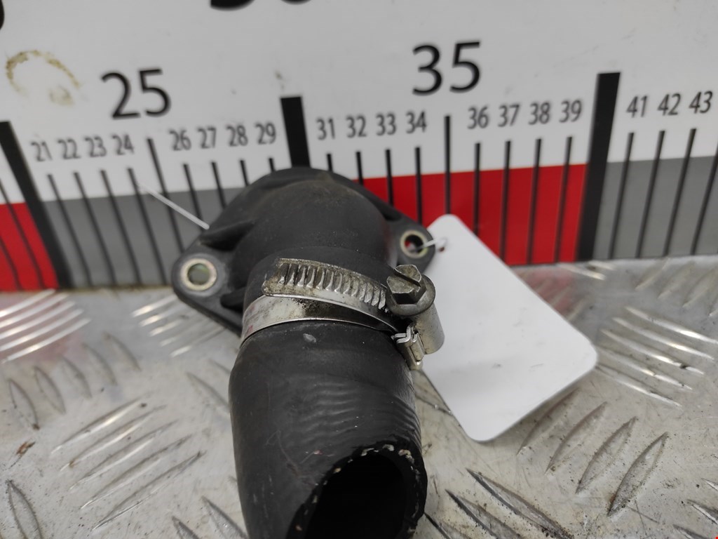 Корпус термостата AUDI A4 B5 1995-2001