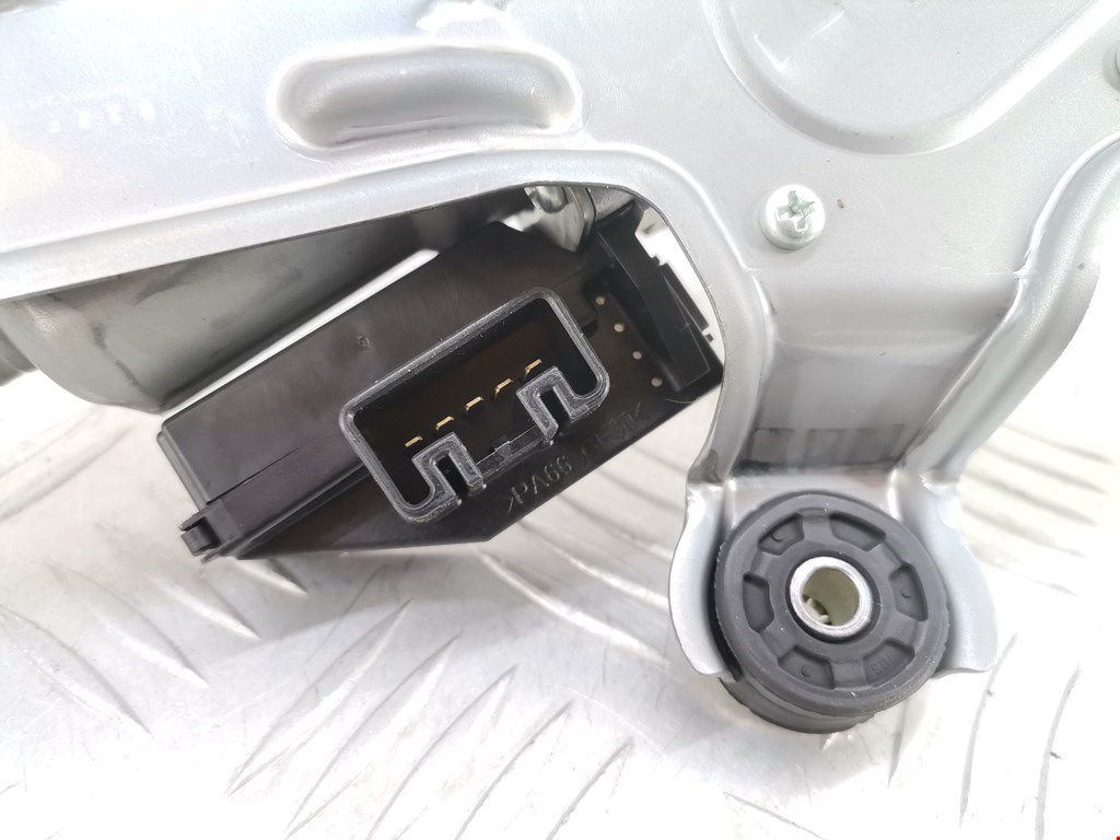 Моторчик стеклоочистителя задний LEXUS CT 2010-2018