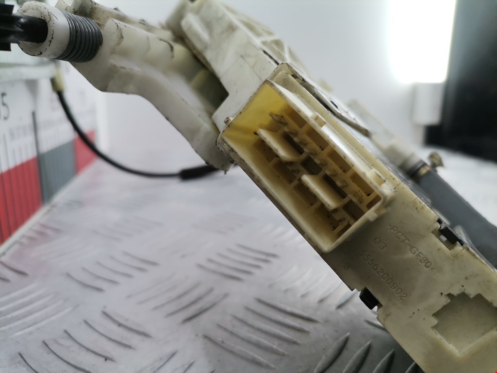 Стеклоподъемник передний правый CITROEN C4 I 2004-2014