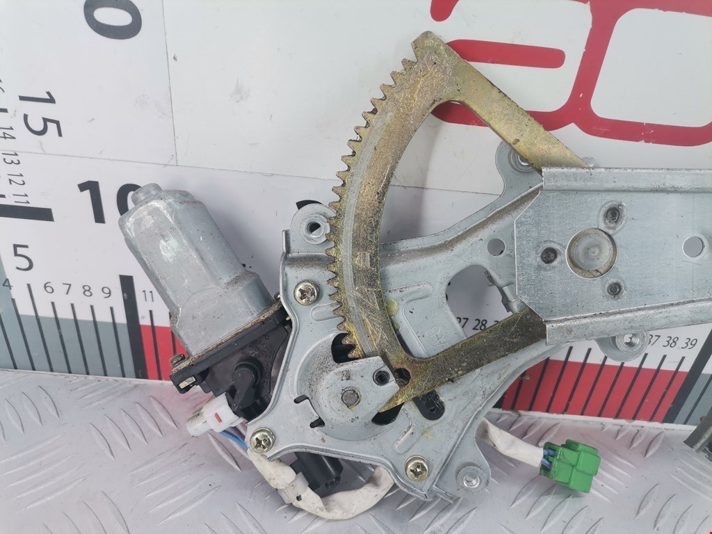 Стеклоподъемник задний левый SUBARU Legacy 2003-2009