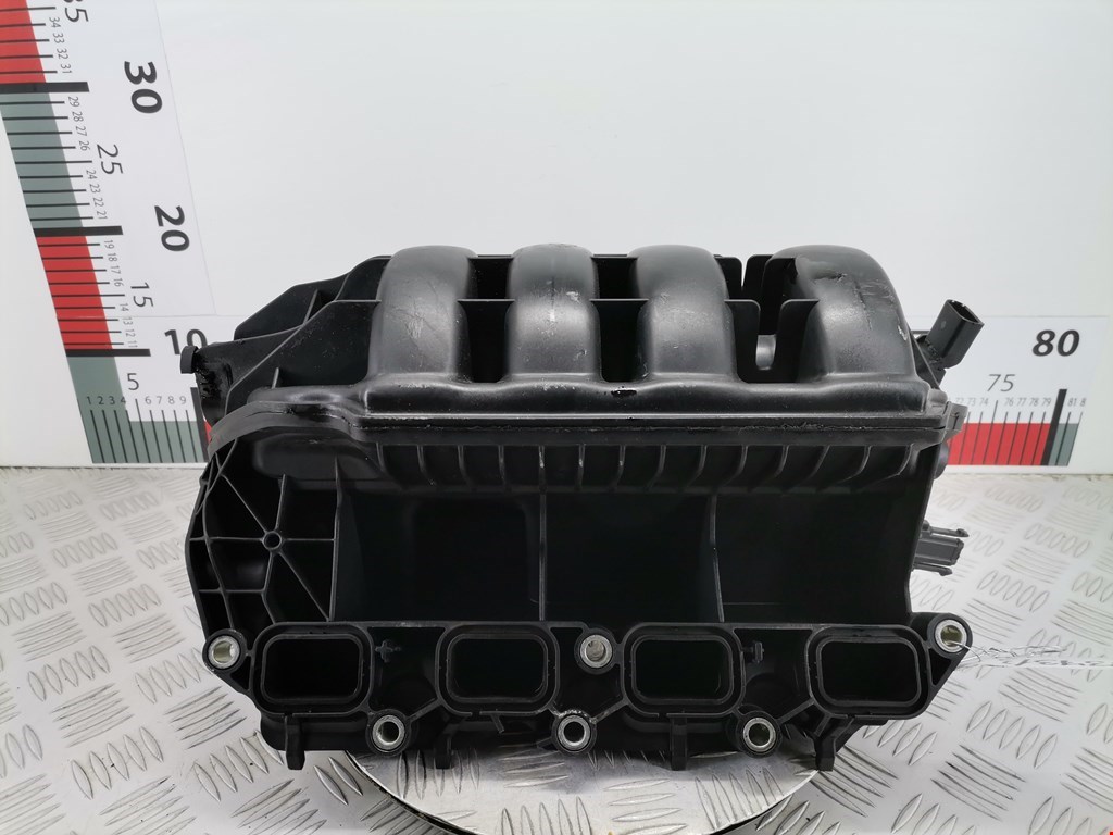 Коллектор впускной VOLKSWAGEN Golf V 2003-2009