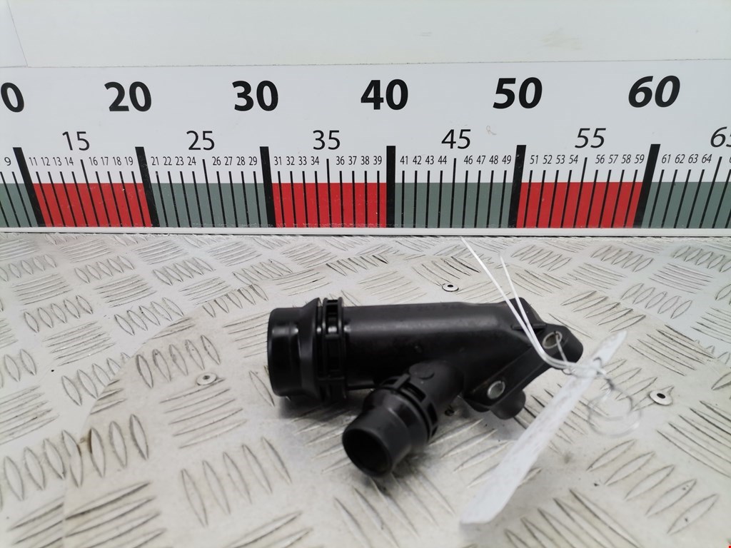 Тройник системы охлаждения BMW X5 E53 1999-2006