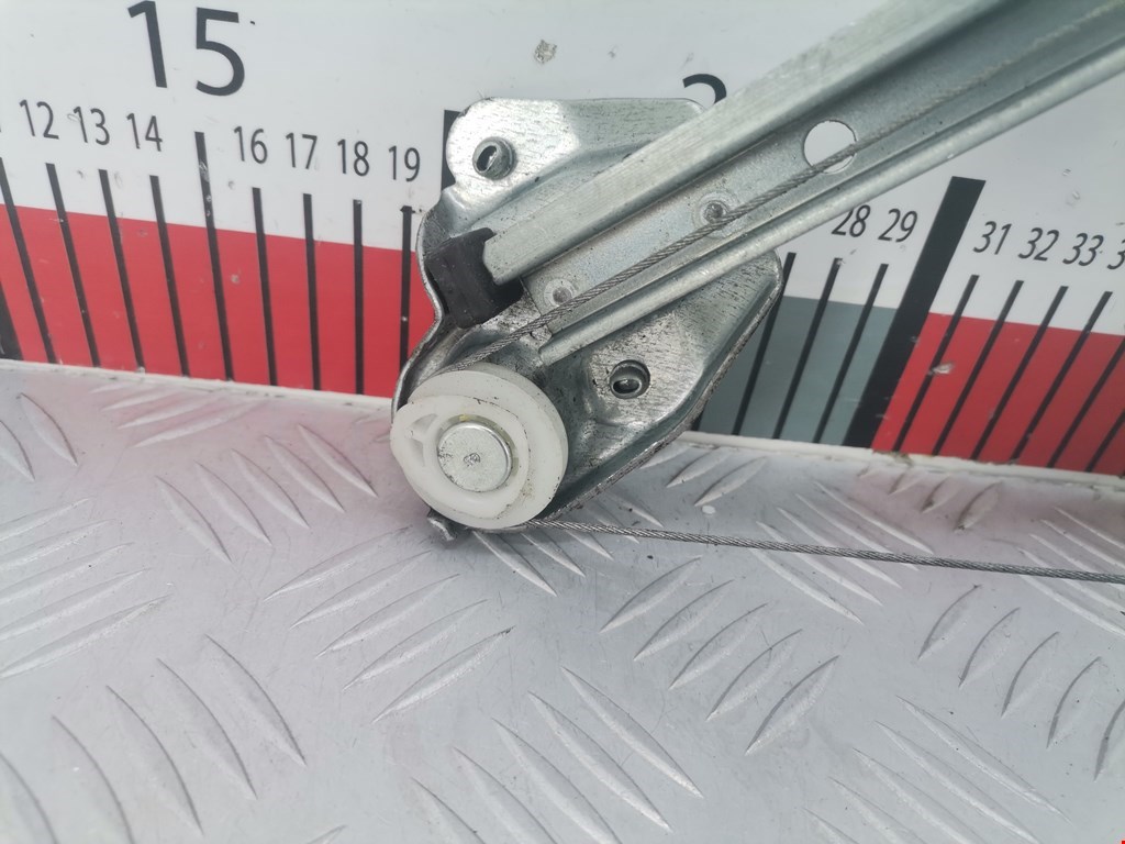 Стеклоподъемник задний правый OPEL Astra H/Family 2004-2015