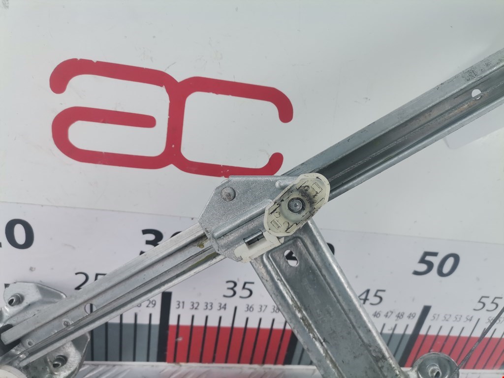 Стеклоподъемник задний правый OPEL Astra H/Family 2004-2015