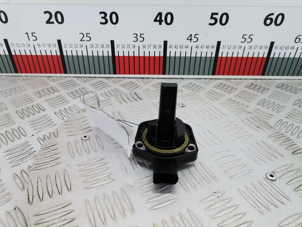 Датчик уровня масла VOLKSWAGEN Bora 1998-2005