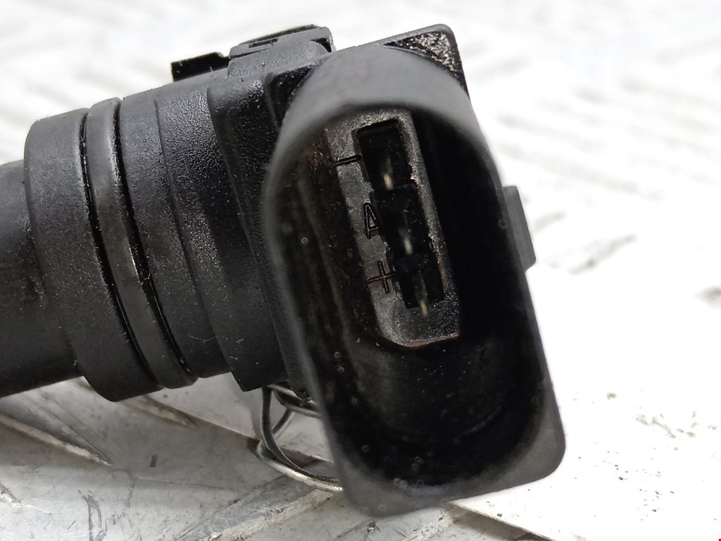 Датчик положения распредвала VOLKSWAGEN Golf IV 1997-2003