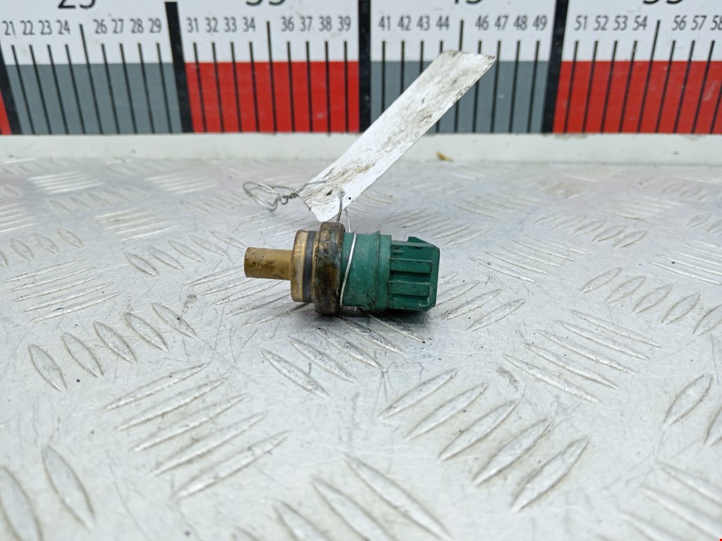 Датчик температуры (охлаждающей жидкости) VOLKSWAGEN Bora 1998-2005