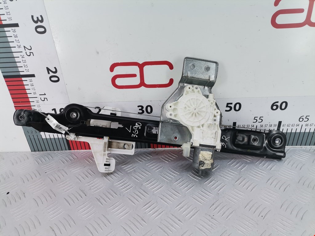 Стеклоподъемник задний правый DODGE Caliber 2006-2011