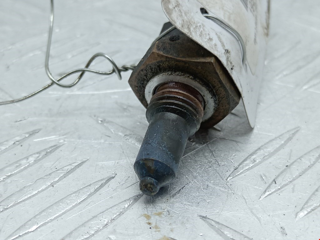 Датчик температуры (охлаждающей жидкости) BMW 3er E46 1998-2006