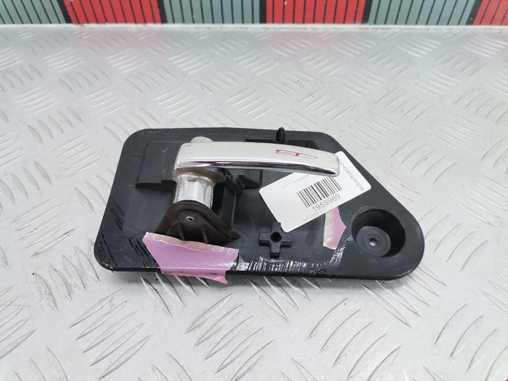 Ручка дверная задняя внутренняя правая OPEL Omega B 1994-2004