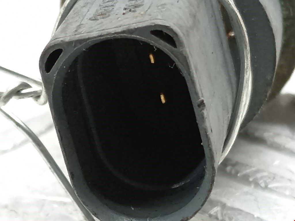 Датчик температуры (охлаждающей жидкости) VOLKSWAGEN Tiguan 2007-2016