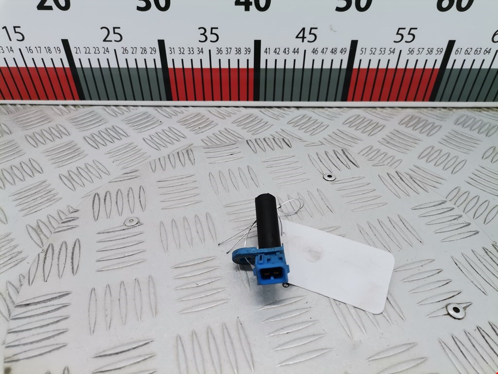 Датчик положения коленвала FORD Fiesta 2001-2008