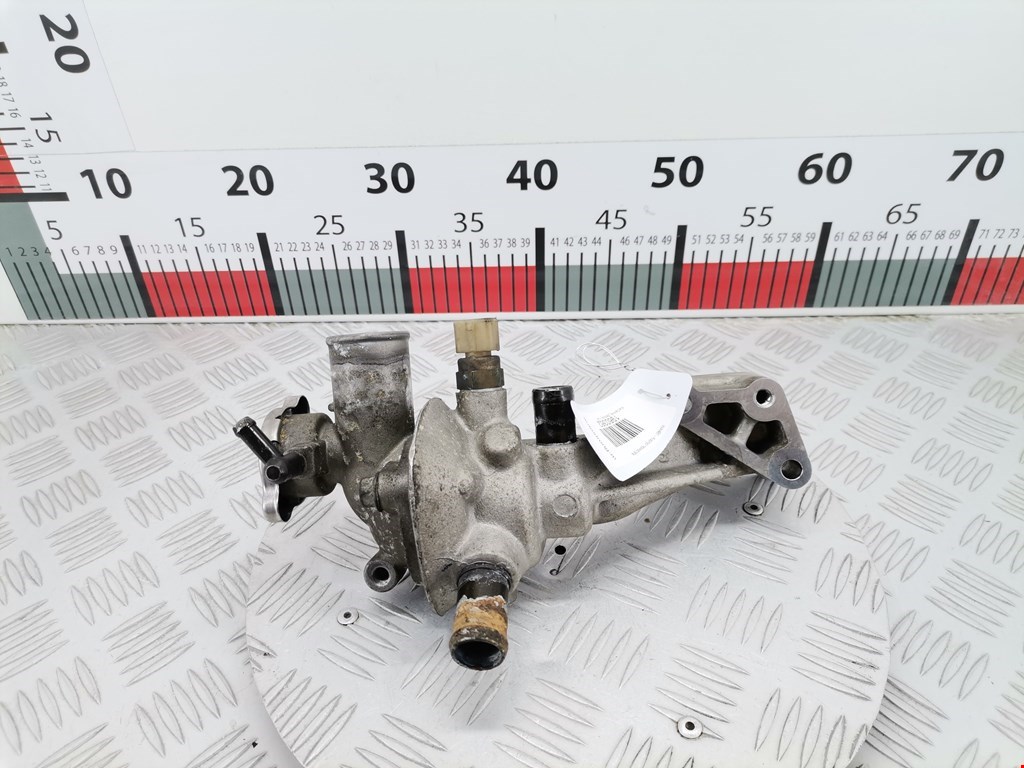 Корпус термостата Kia Carnival (Sedona) 1 (UP/GQ) (1998-2006)