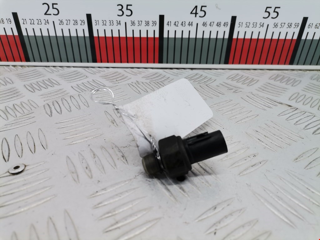 Датчик давления масла Kia Carnival (Sedona) 1 (UP/GQ) (1998-2006)