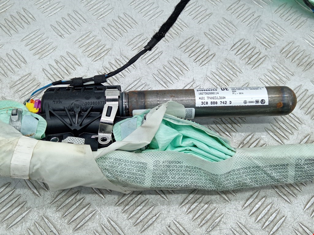 Подушка безопасности боковая (шторка) VOLKSWAGEN Passat B6 2005-2011