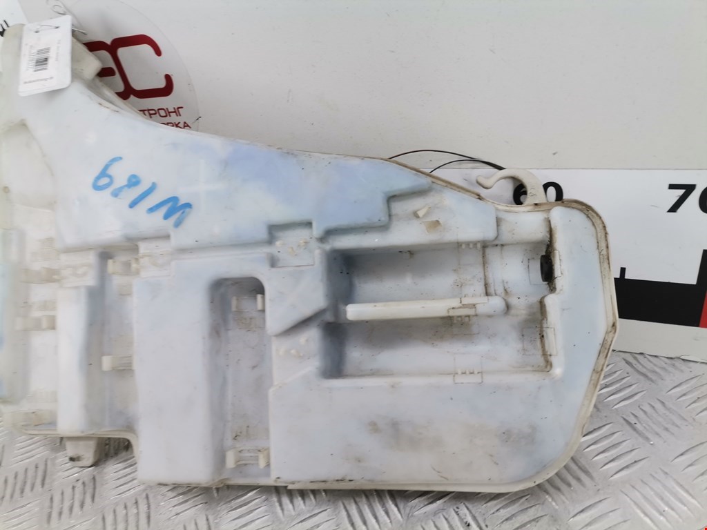 Бачок омывателя BMW 5er 5 серия F10/F11/F07 2009-2017