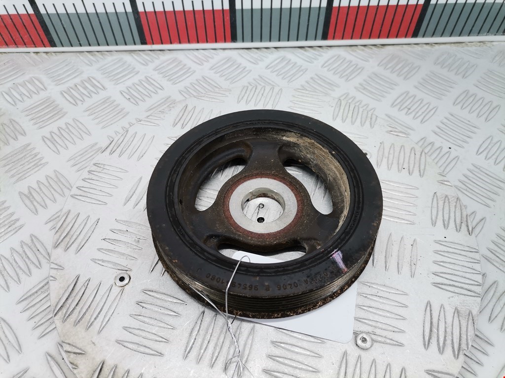 Шестерня коленвала (шкив) PEUGEOT 207 2006-2015