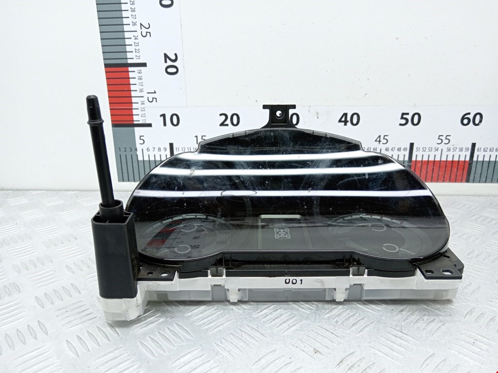 Панель приборов (щиток) MITSUBISHI Pajero IV 2006-2022